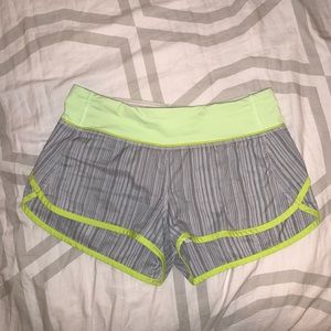 Lululemon speed shorts sz 4